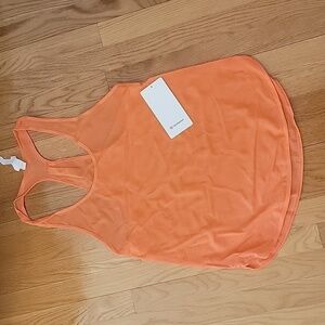 * NWT Lululemon 105 Singlet Mesh Tank Top Women's Size 6 Color Citrus Orange